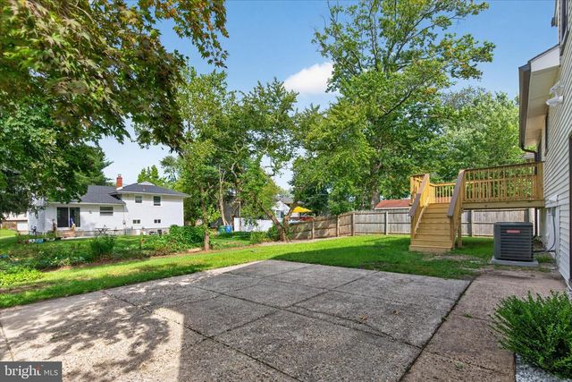 225 DRAKE RD, Cherry Hill, NJ 08034