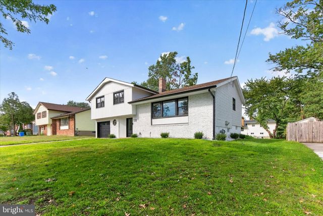 225 DRAKE RD, Cherry Hill, NJ 08034