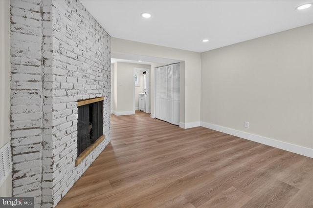 225 DRAKE RD, Cherry Hill, NJ 08034