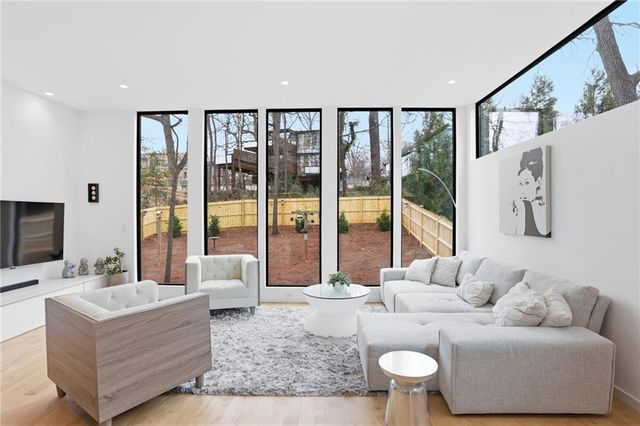 868 Mercer SE Street, Atlanta, GA 30316