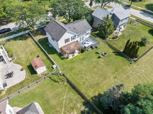 2045 Dublin Lane, Hanover Park, IL 60133