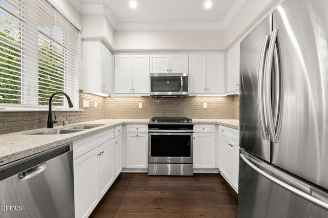 902 W Colorado Boulevard D, Monrovia, CA 91016