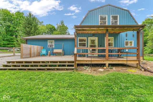 11631 Hickory Nut Road, Cloverdale, IN 46120
