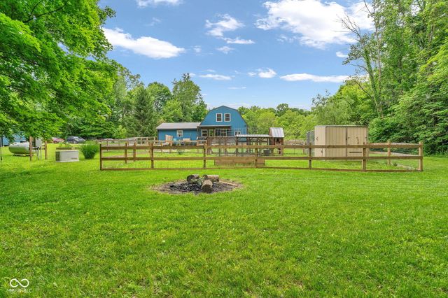 11631 Hickory Nut Road, Cloverdale, IN 46120