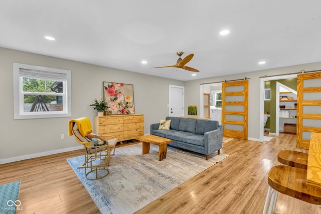11631 Hickory Nut Road, Cloverdale, IN 46120