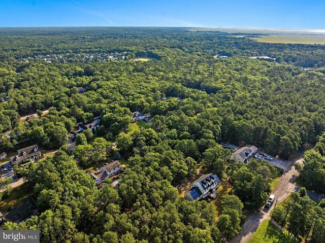 20 MAPLEWOOD DR, Little Egg Harbor Twp, NJ 08087