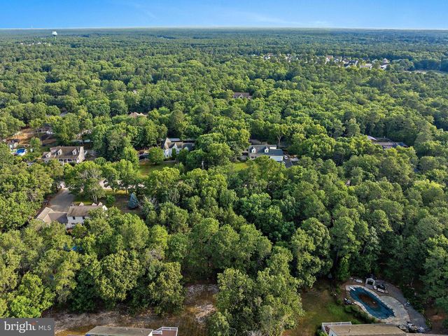 20 MAPLEWOOD DR, Little Egg Harbor Twp, NJ 08087
