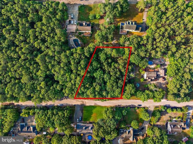 20 MAPLEWOOD DR, Little Egg Harbor Twp, NJ 08087
