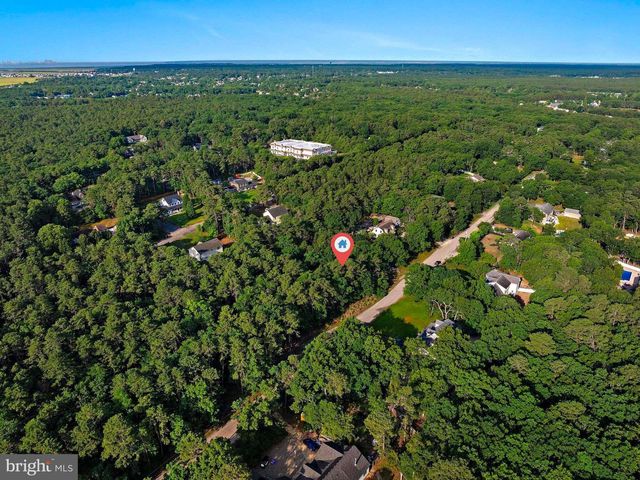20 MAPLEWOOD DR, Little Egg Harbor Twp, NJ 08087