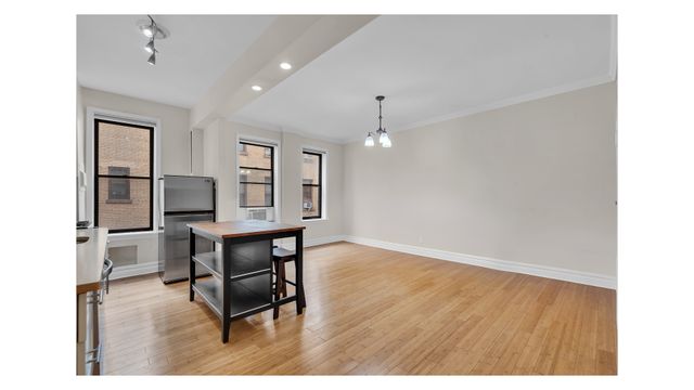 7609 4TH Avenue D11, New York City, NY 11209