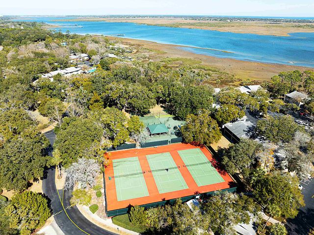 16 Catalonia Ct, St Augustine, FL 32086