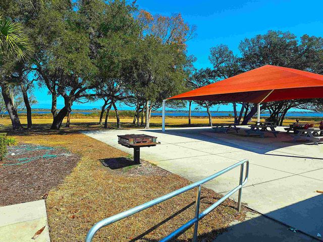 16 Catalonia Ct, St Augustine, FL 32086