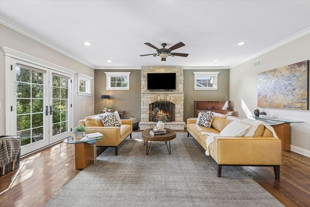 369 W Grove Street, Lombard, IL 60148