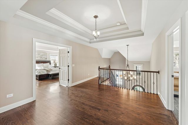 369 W Grove Street, Lombard, IL 60148