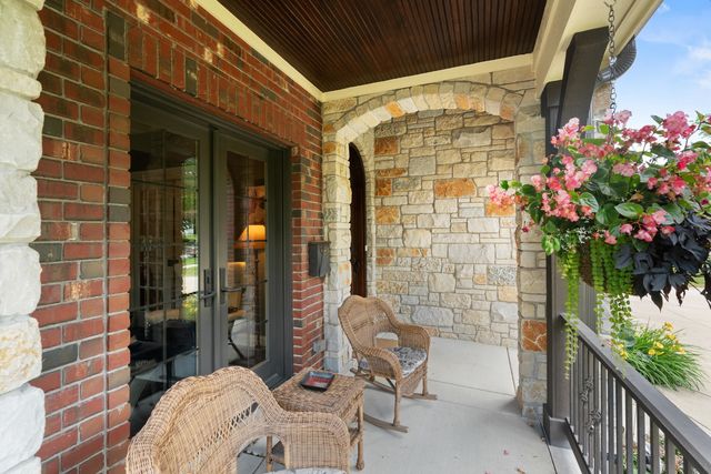 369 W Grove Street, Lombard, IL 60148