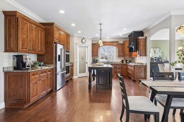 369 W Grove Street, Lombard, IL 60148