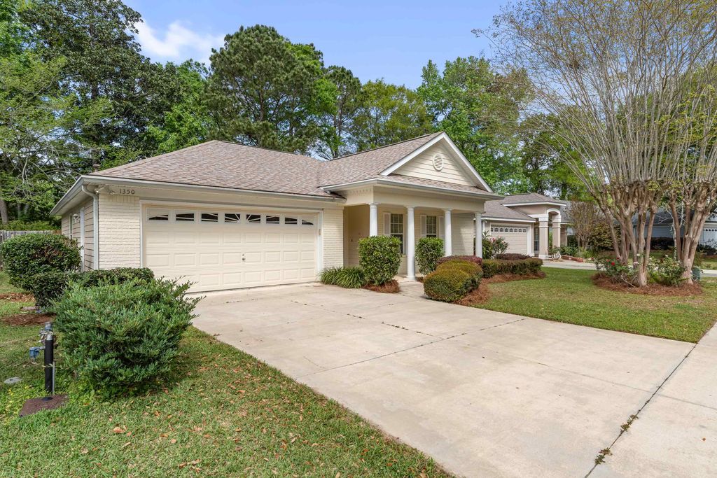1350 Silver Moon Drive, Tallahassee, FL 32312
