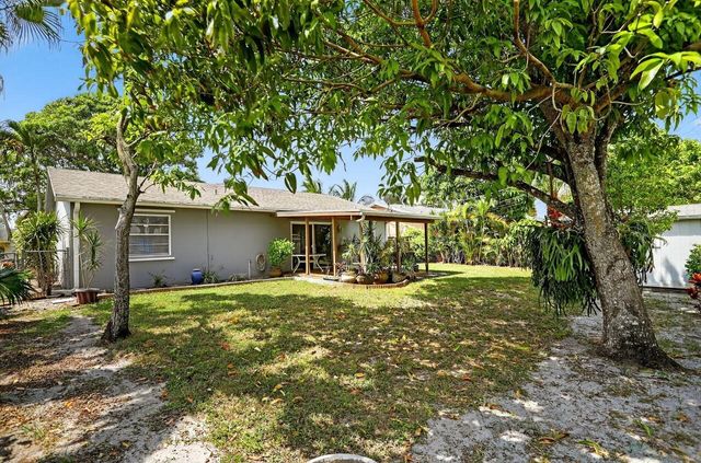 6611 NW 24TH Court, Margate, FL 33063