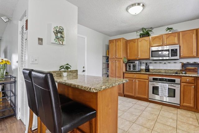 6611 NW 24TH Court, Margate, FL 33063