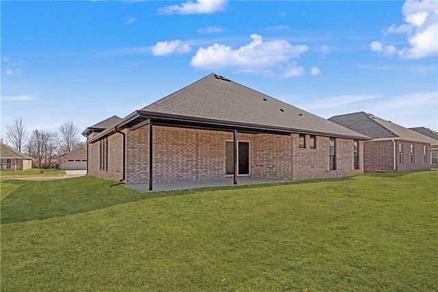1020 Ari Avenue, Centerton, AR 72719