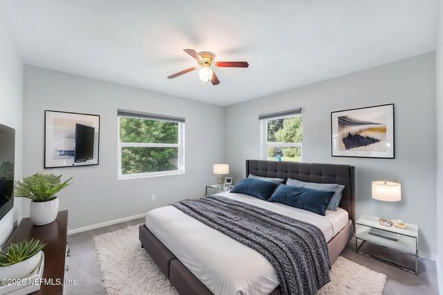 5330 OAK FOREST Drive, Jacksonville, FL 32211