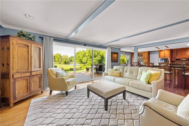 3636 W 89th Street, Leawood, KS 66206