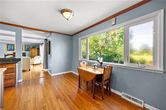 3636 W 89th Street, Leawood, KS 66206