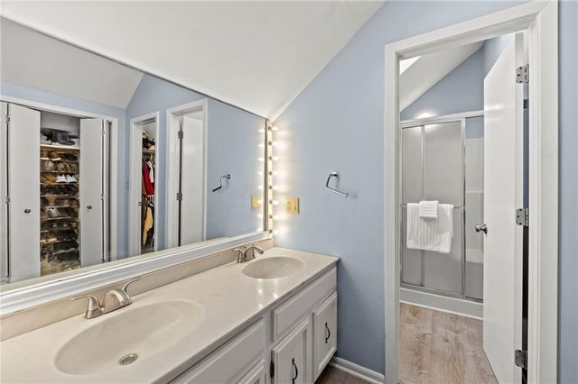 3636 W 89th Street, Leawood, KS 66206
