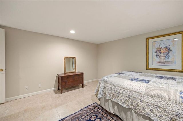 3636 W 89th Street, Leawood, KS 66206