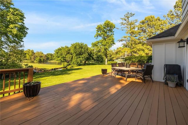 3636 W 89th Street, Leawood, KS 66206