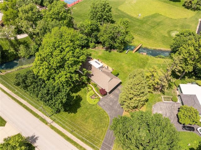 3636 W 89th Street, Leawood, KS 66206