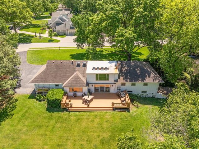 3636 W 89th Street, Leawood, KS 66206