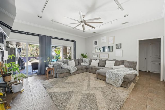 1109 Bayshore Drive, Rockwall, TX 75087