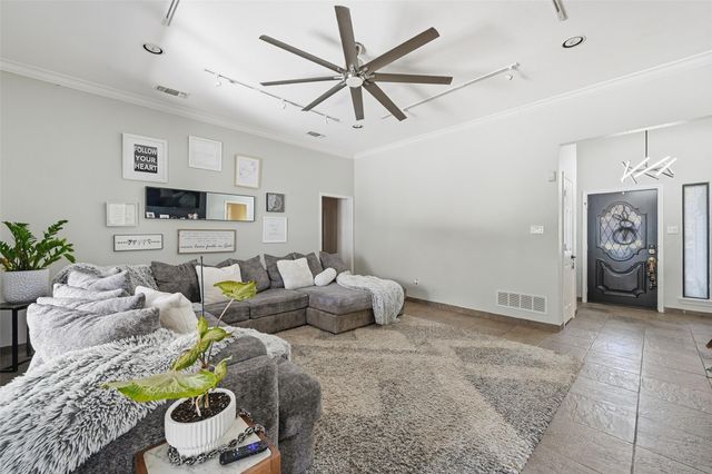 1109 Bayshore Drive, Rockwall, TX 75087