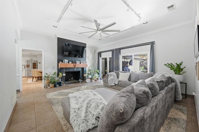 1109 Bayshore Drive, Rockwall, TX 75087