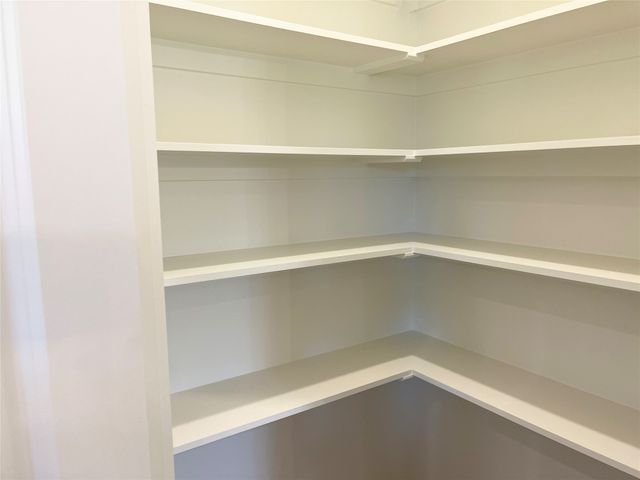 646 HILLTOP Circle, Shreveport, LA 71107