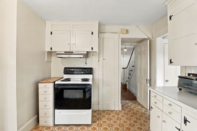 43 Lovell Road, Melrose, MA 02176