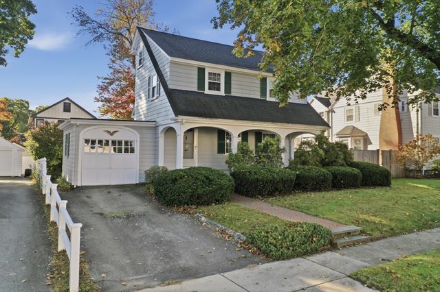 43 Lovell Road, Melrose, MA 02176