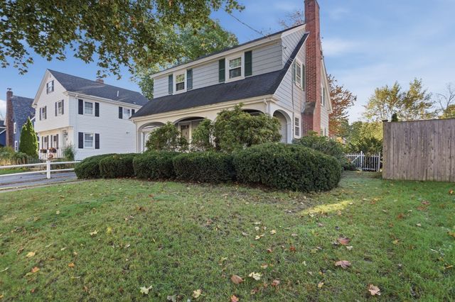 43 Lovell Road, Melrose, MA 02176