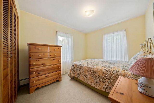 25 Fairmount Ave, Braintree, MA 02184
