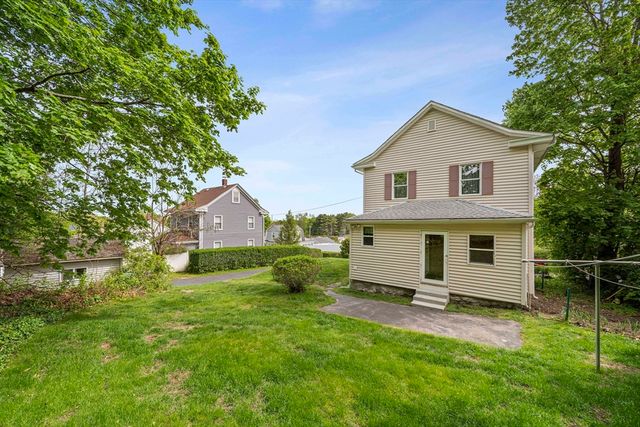 25 Fairmount Ave, Braintree, MA 02184