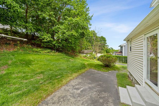 25 Fairmount Ave, Braintree, MA 02184
