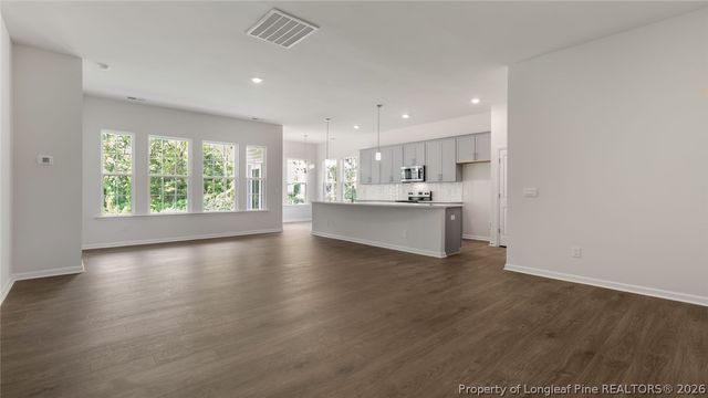 800 Fernwind Circle, Aberdeen, NC 28315