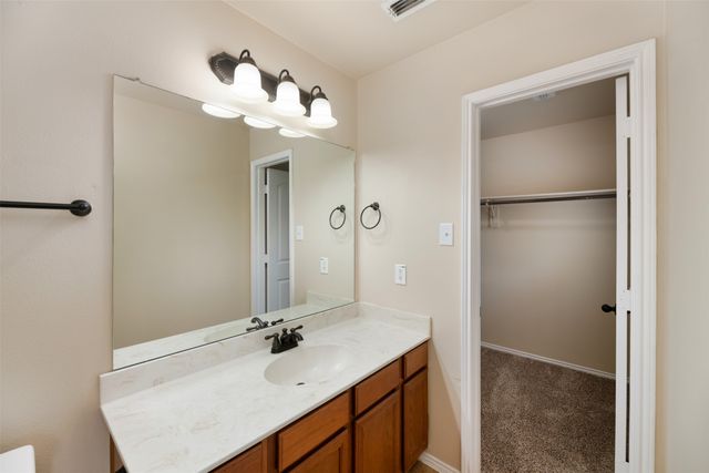 382 Armstrong Lane, Lavon, TX 75166