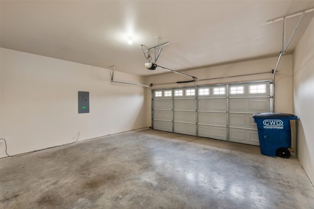 382 Armstrong Lane, Lavon, TX 75166