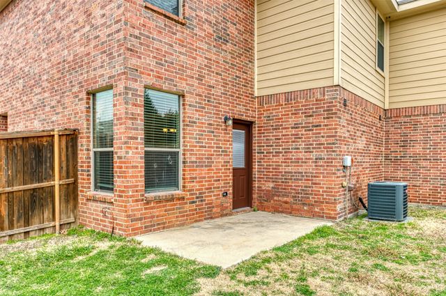 382 Armstrong Lane, Lavon, TX 75166