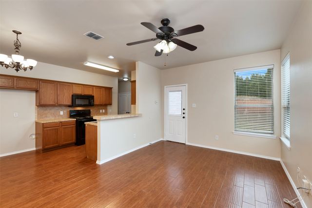 382 Armstrong Lane, Lavon, TX 75166