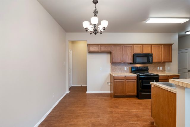 382 Armstrong Lane, Lavon, TX 75166