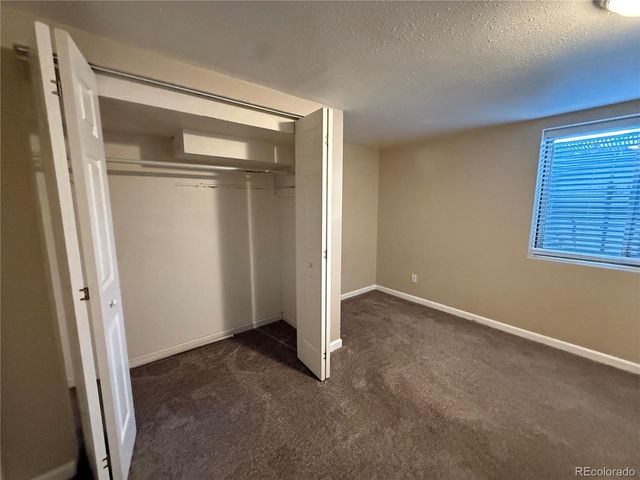 8235 W Florida Avenue, Lakewood, CO 80232
