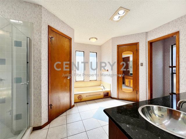 812 Newport Road, Fort Worth, TX 76120